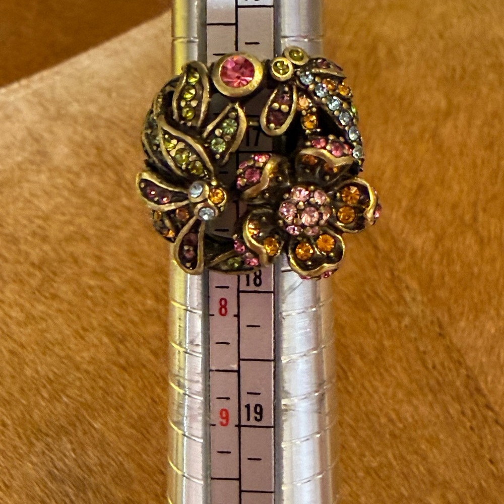 Heidi Daus "Dragonfly Dreams" Multicolor Crystal Statement Ring Sz 7 Whimsigoth - Picture 9 of 10